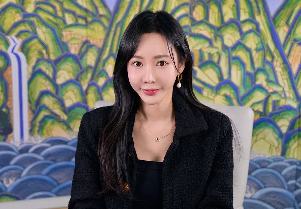 개그우먼 김주연 무속인, 웃음 뒤에 숨겨진 진짜 이야기 개그우먼 김주연 무속인, 웃음 뒤에 숨겨진 진짜 이야기