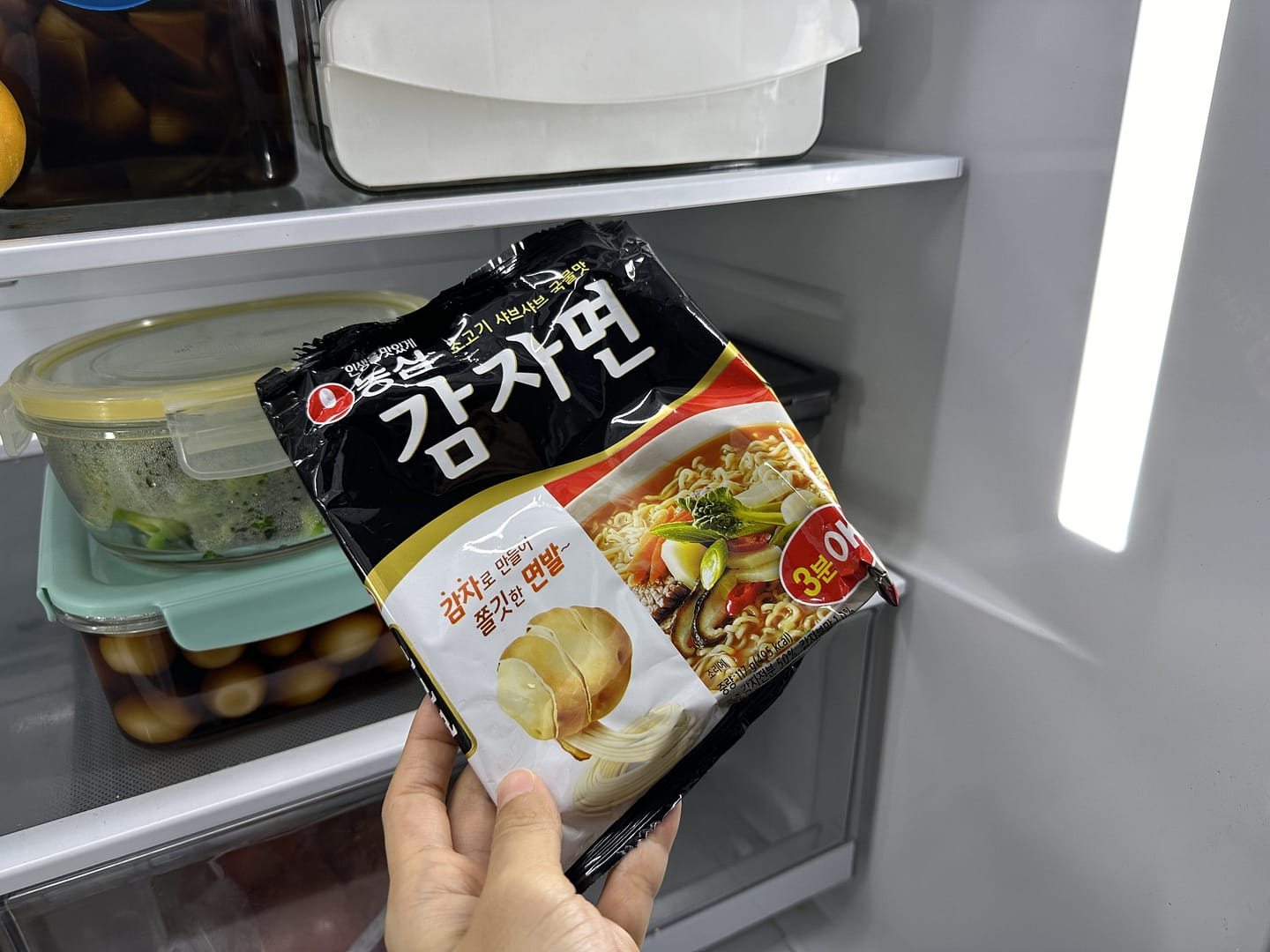 라면 봉지 버리지 마세요! 냉장고에 넣었더니 주변에서 칭찬이 쏟아져요!