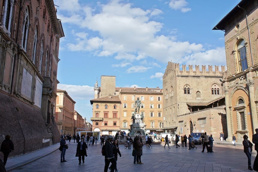 [추천][볼로냐여행] 2. 넵튠의 분수(Fontana del Nettuno)
