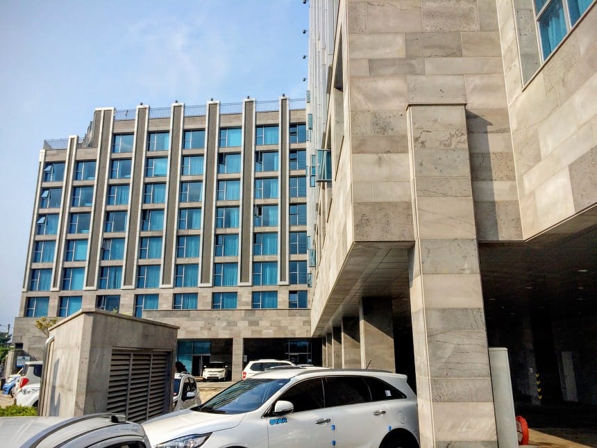 [제주여행] 오픈한지 얼마 안된 실속형 호텔《제주 디아일랜드 마리나》