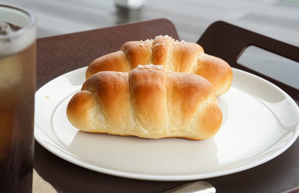 5만 원짜리 빵? 대형 베이커리 카페가 만든 가격의 비밀 4 5만 원짜리 빵? 대형 베이커리 카페가 만든 가격의 비밀